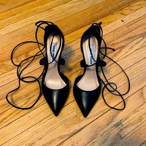 Black lace-up Steve Madden heels